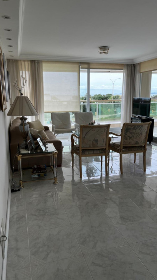 Apartamento en Punta del Este 