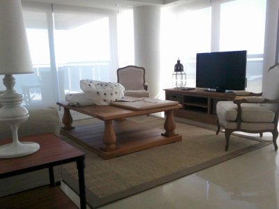 ¡Bienvenido a su nuevo hogar en Brava, Punta del Este! 