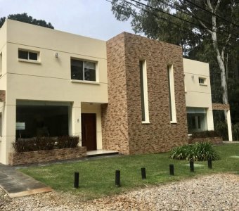 Casa en complejo Solanas