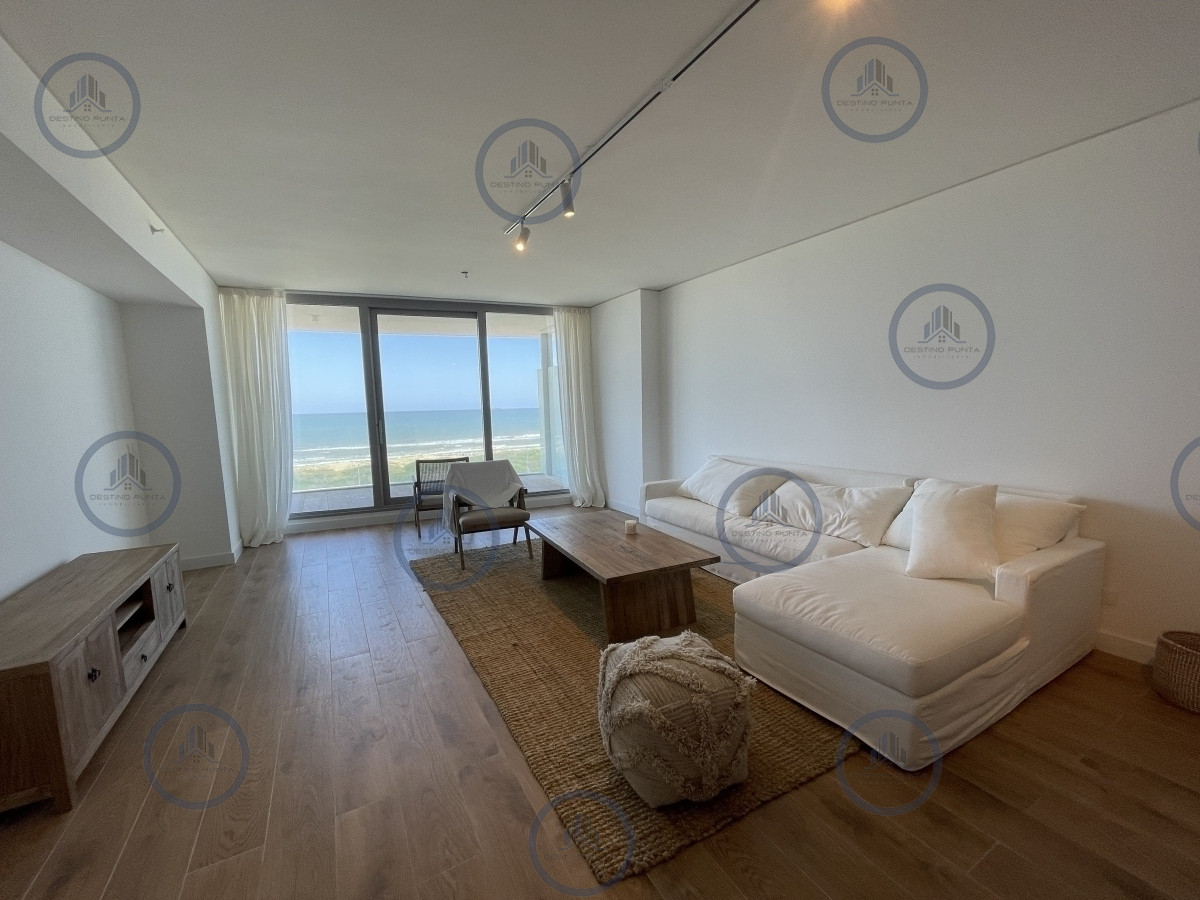 Apartamento ID.3260 - Apartamento en torre Trump, 1 Dormitorio y Medio, Alquiler Anual. Primera Línea Playa Brava