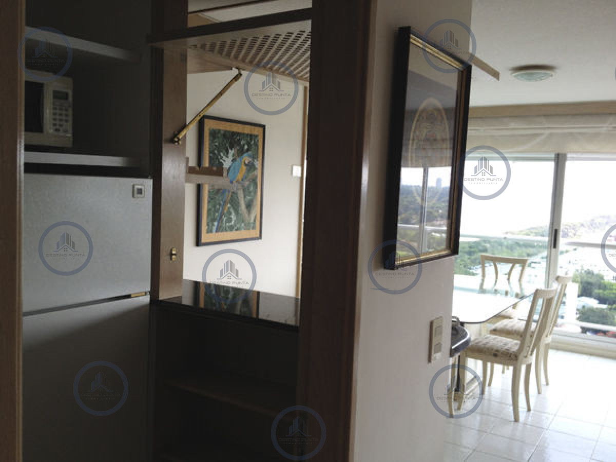 Apartamento ID.3314 - Apartamento en segunda linea de playa mansa 2 dormitorios y 2 baños