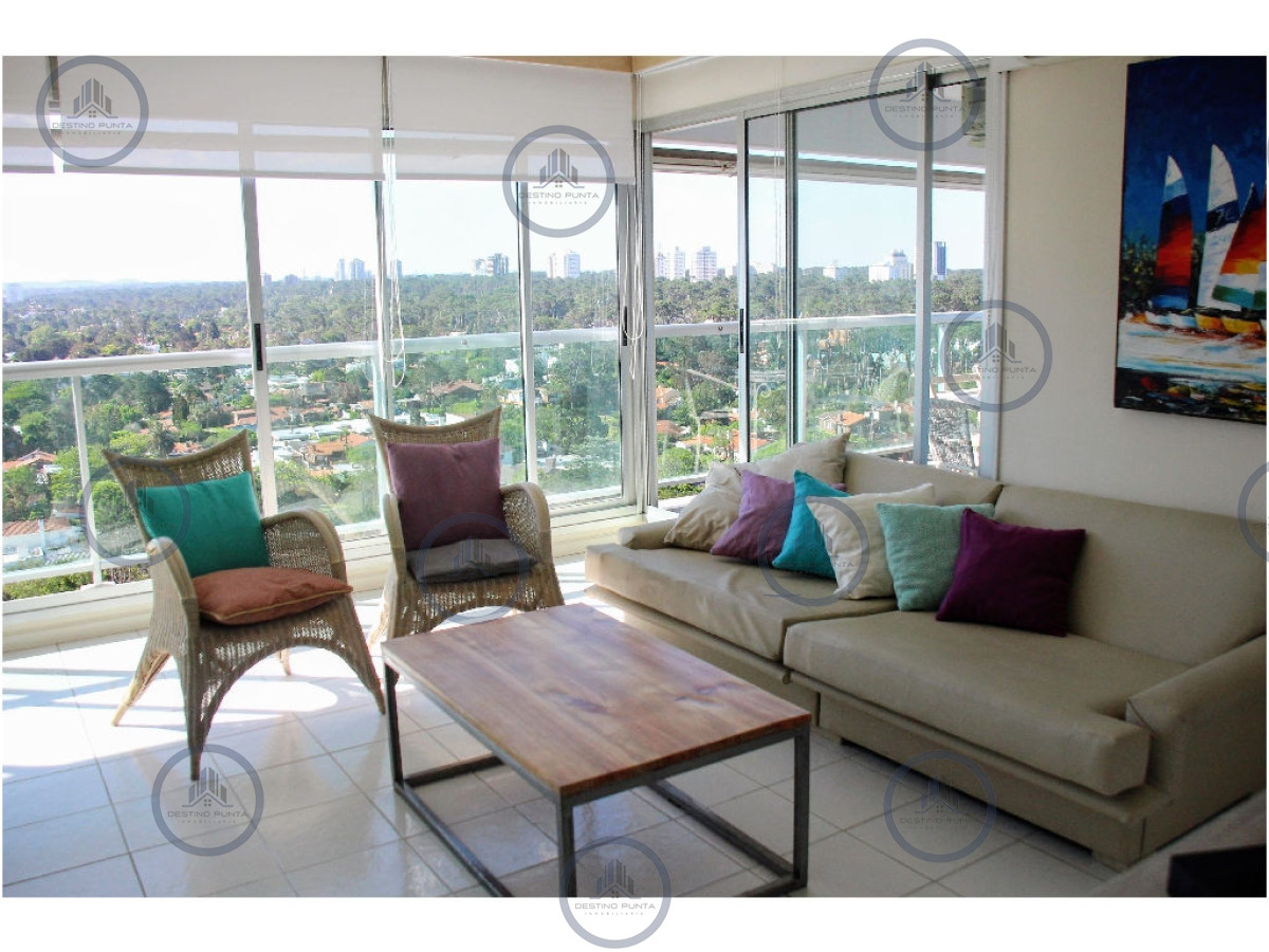 Apartamento ID.3314 - Apartamento en segunda linea de playa mansa 2 dormitorios y 2 baños