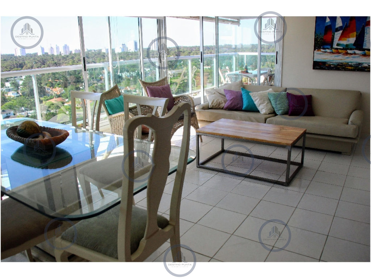 Apartamento ID.3314 - Apartamento en segunda linea de playa mansa 2 dormitorios y 2 baños