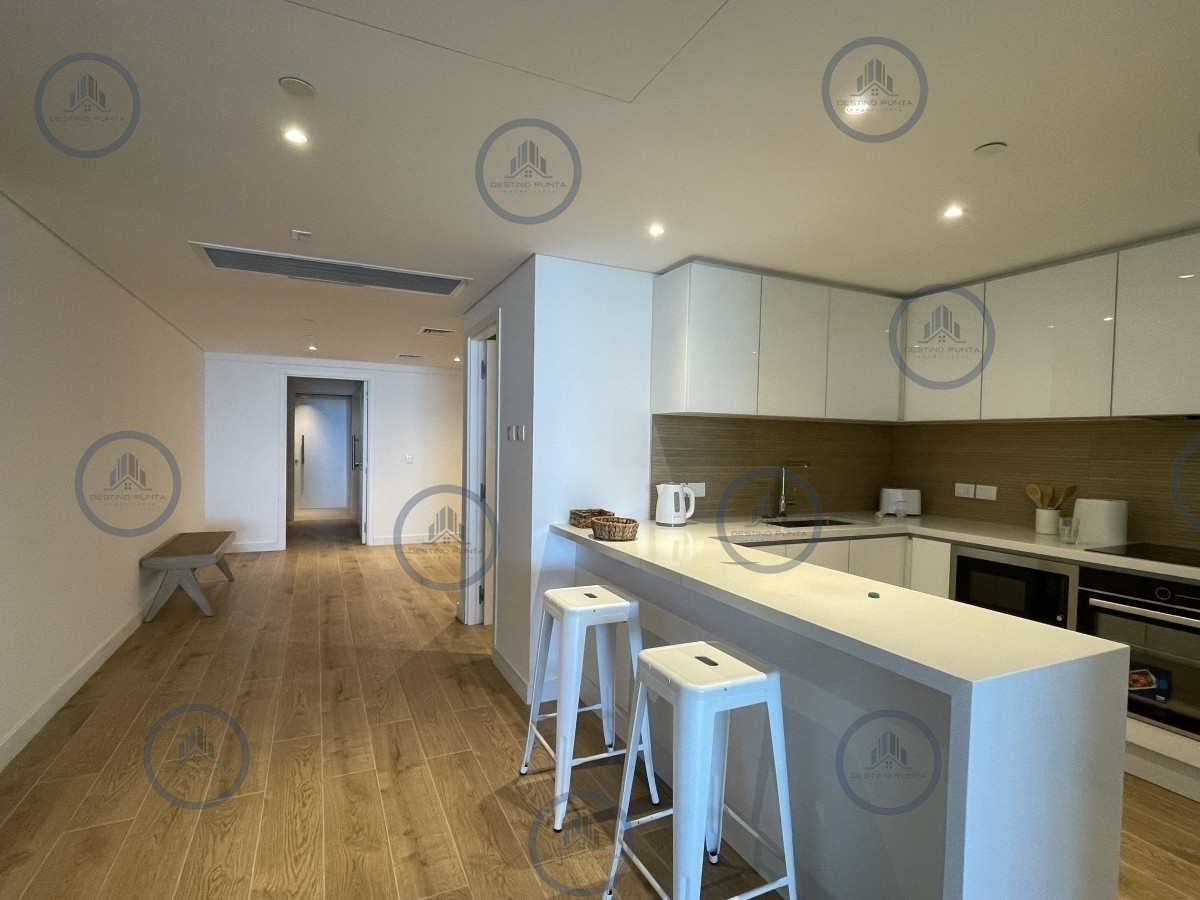 Apartamento ID.3260 - Apartamento en torre Trump, 1 Dormitorio y Medio, Alquiler Anual. Primera Línea Playa Brava