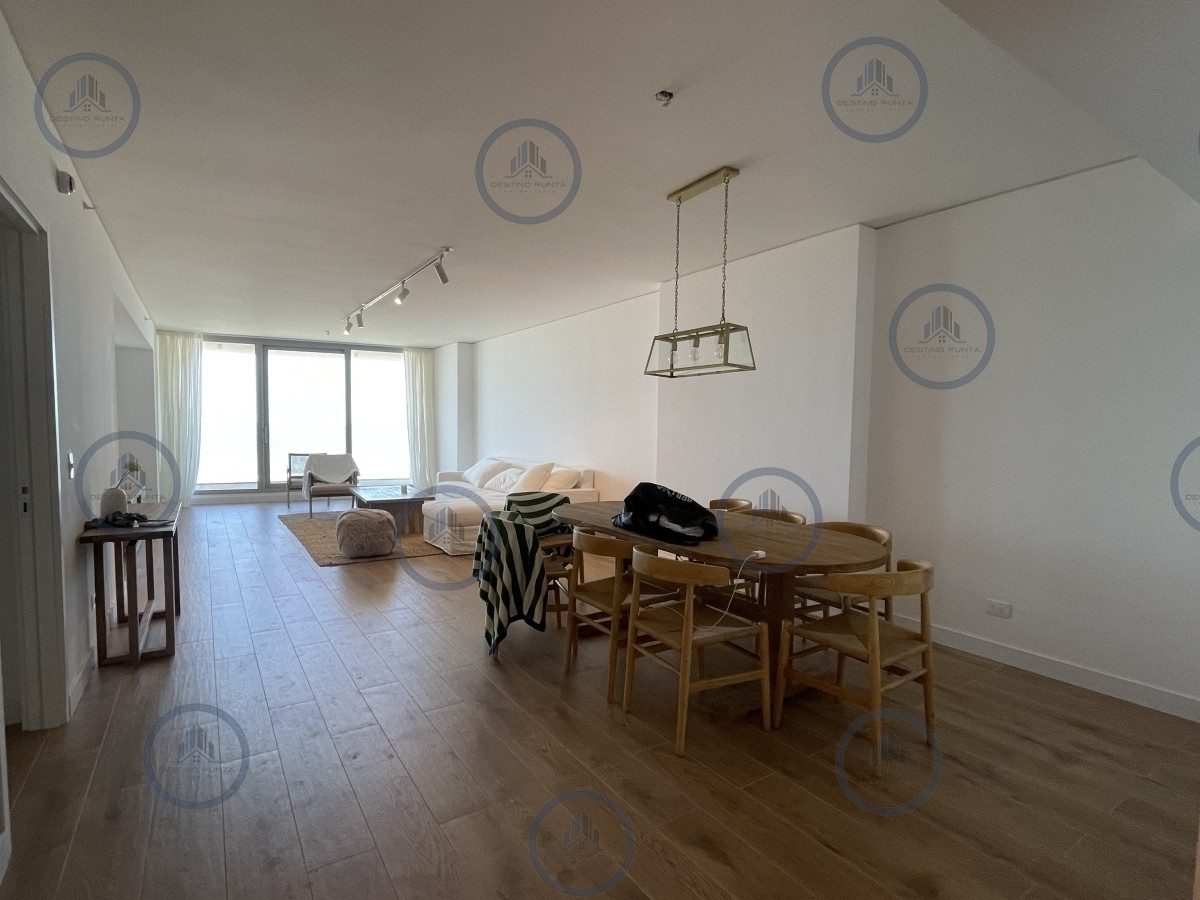Apartamento ID.3260 - Apartamento en torre Trump, 1 Dormitorio y Medio, Alquiler Anual. Primera Línea Playa Brava