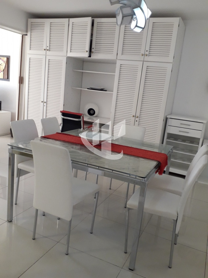 Apartamento ID.1730 - edificio a metros de playa brava 