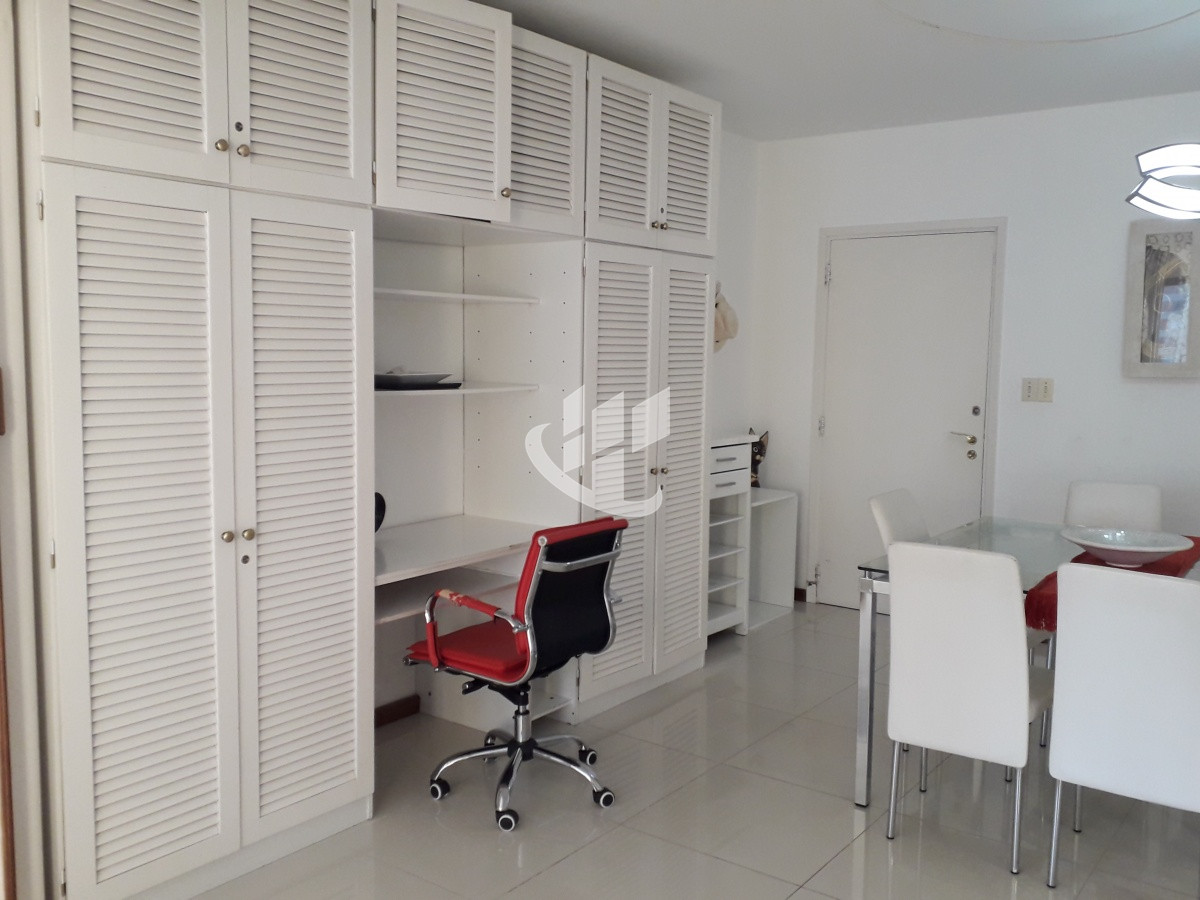 Apartamento ID.1730 - edificio a metros de playa brava 