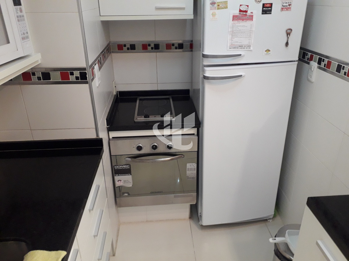 Apartamento ID.1730 - edificio a metros de playa brava 