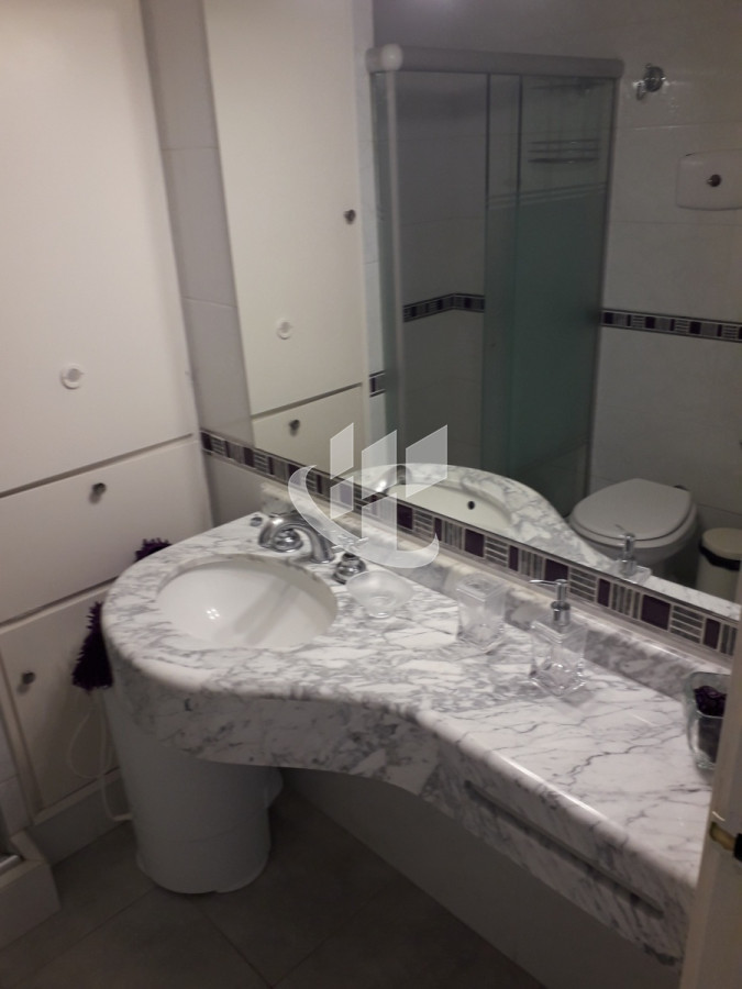 Apartamento ID.1730 - edificio a metros de playa brava 