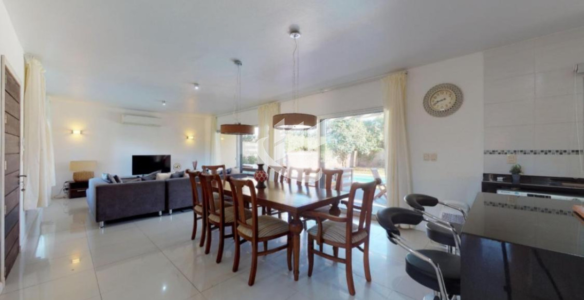 Casa ID.2656 - PUNTA DEL ESTE MANSA CASA DE 3 DORMITORIOS PISCINA CLIMATIZADA