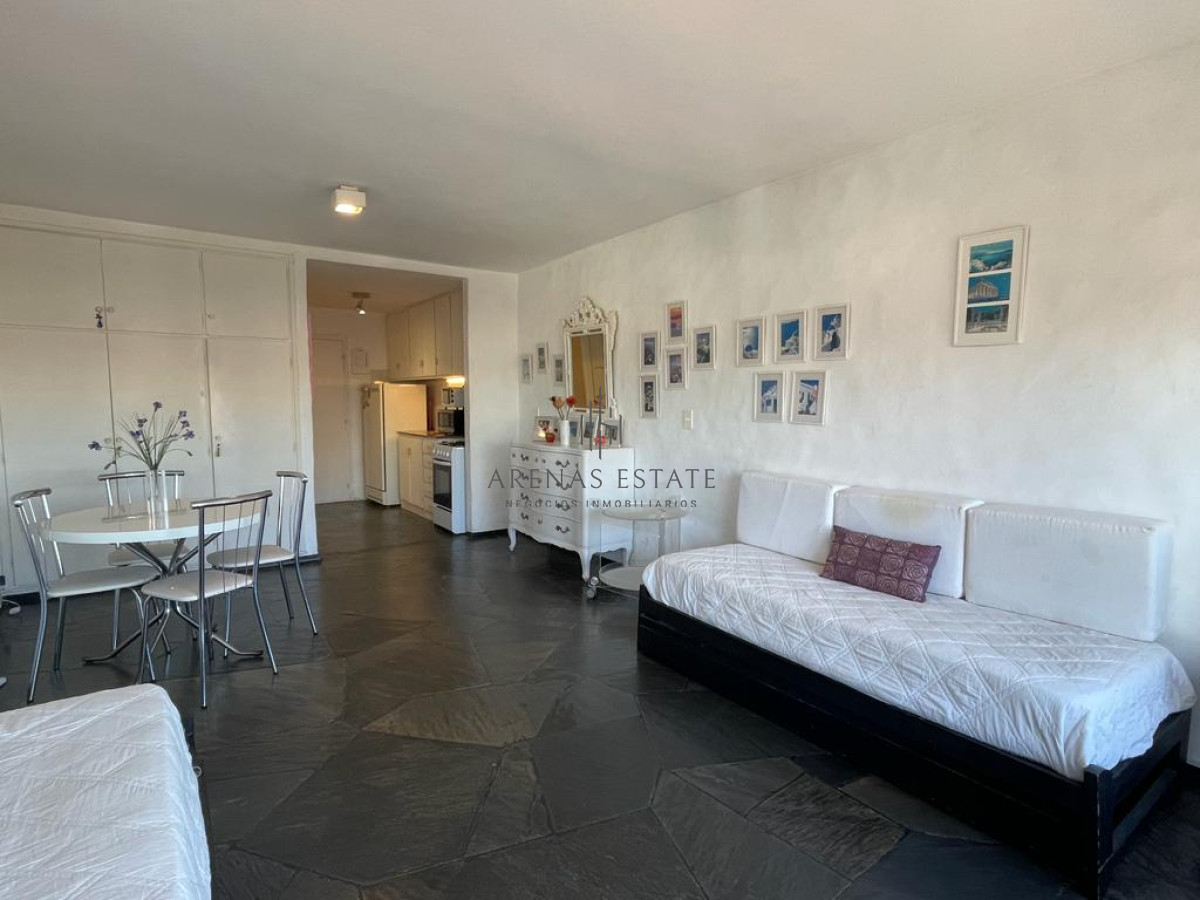 Apartamento ID.1639 - Monoambiente en Peninsula , Punta del Este