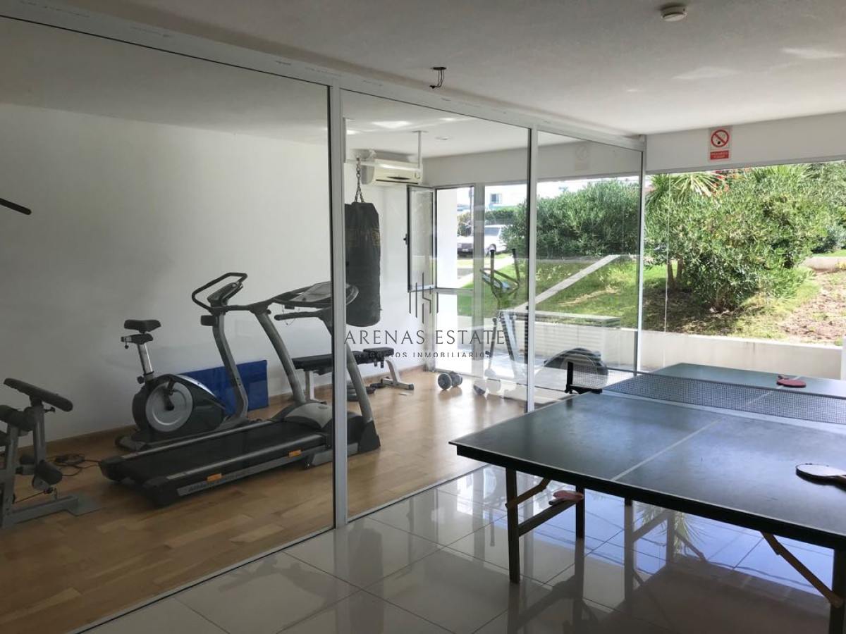 Apartamento ID.1774 - Apartamento de dos dormitorios zona Aidy Grill ,Punta del Este 