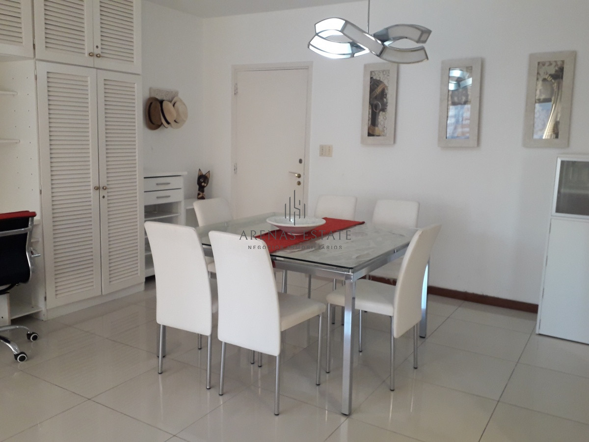 Apartamento ID.928 - edificio a metros de playa brava 