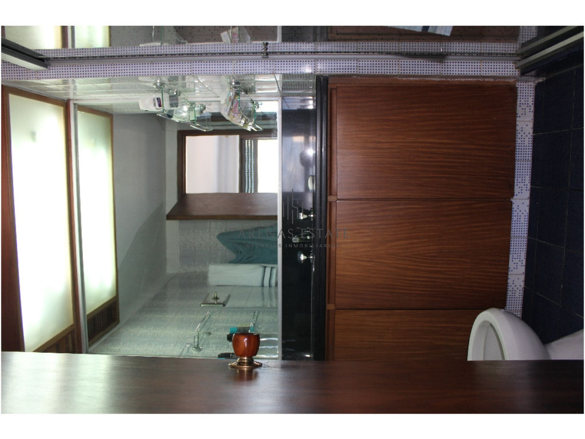 Apartamento ID.2780 -  Peninsula. 3 dormitorios, 1 en suite y dependencia