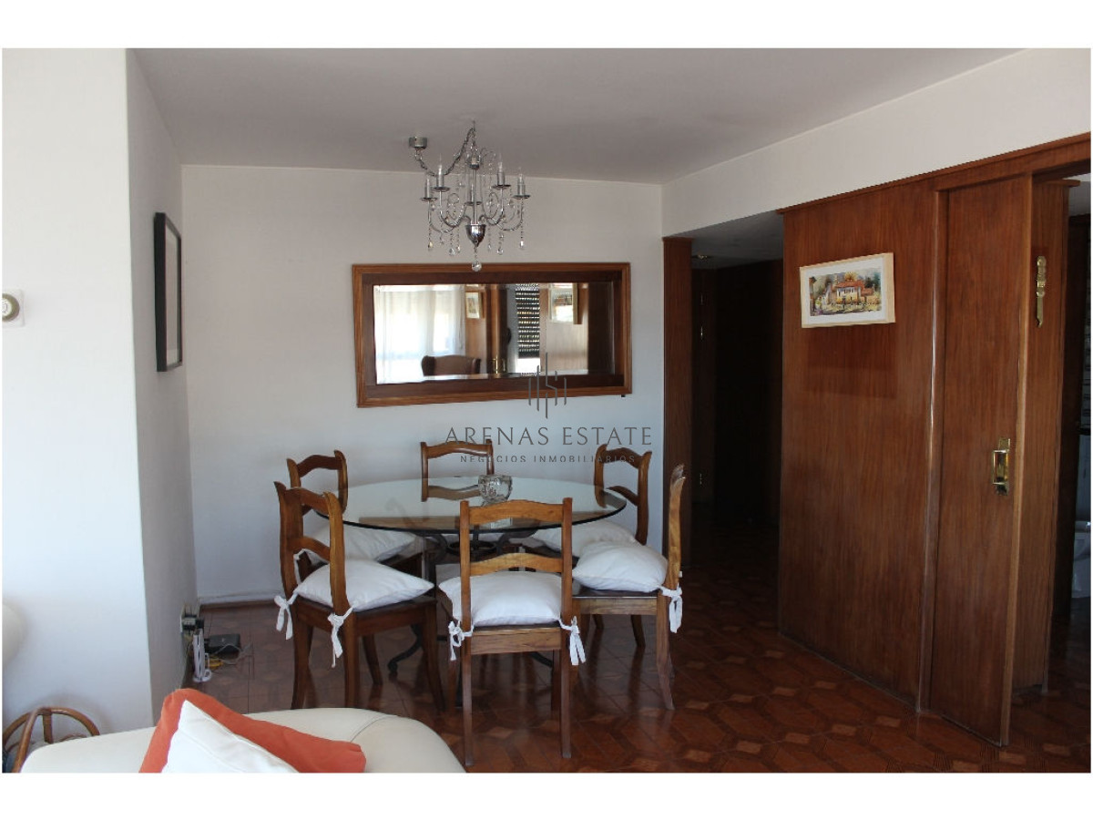 Apartamento ID.2780 -  Peninsula. 3 dormitorios, 1 en suite y dependencia