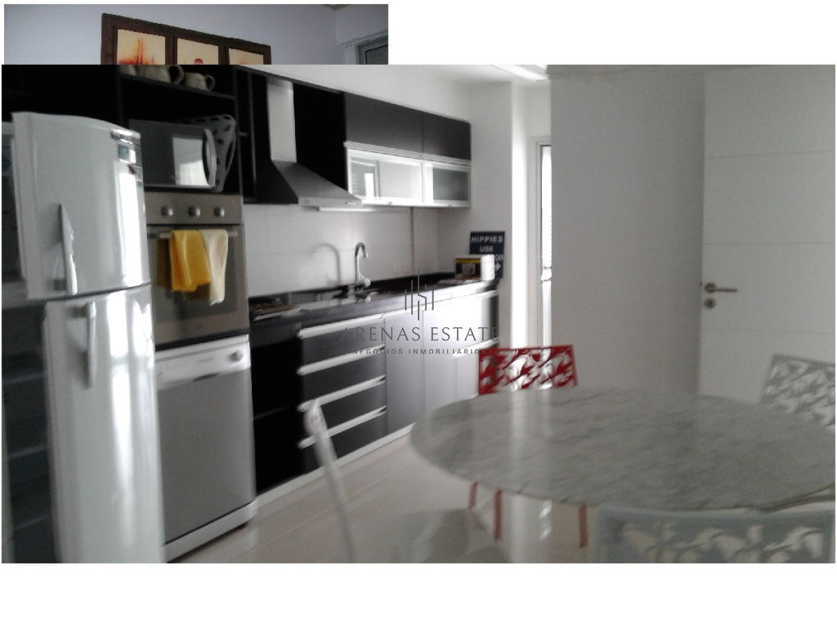 Apartamento ID.2520 - Apartamento de  3 dormitorios en venta en Punta del Este 