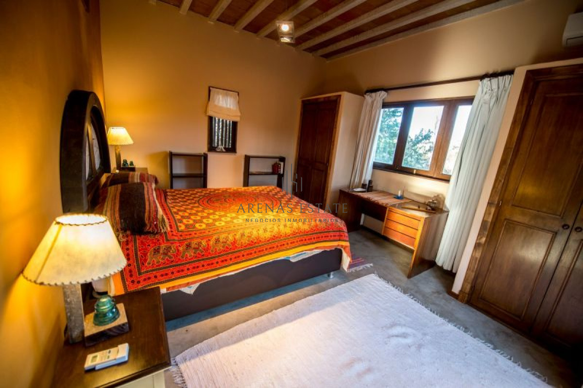 Casa ID.2357 - Hermosa casa en venta en ,  Punta Ballena 