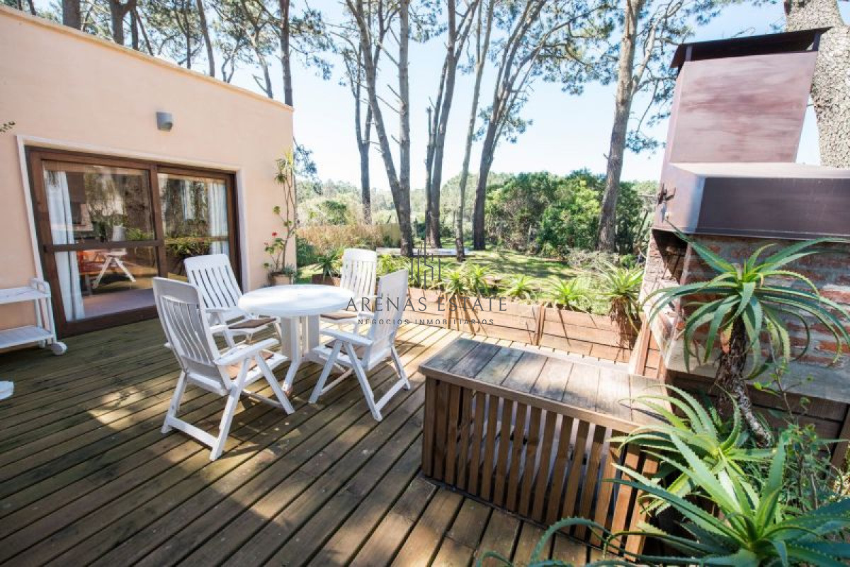 Casa ID.2357 - Hermosa casa en venta en ,  Punta Ballena 