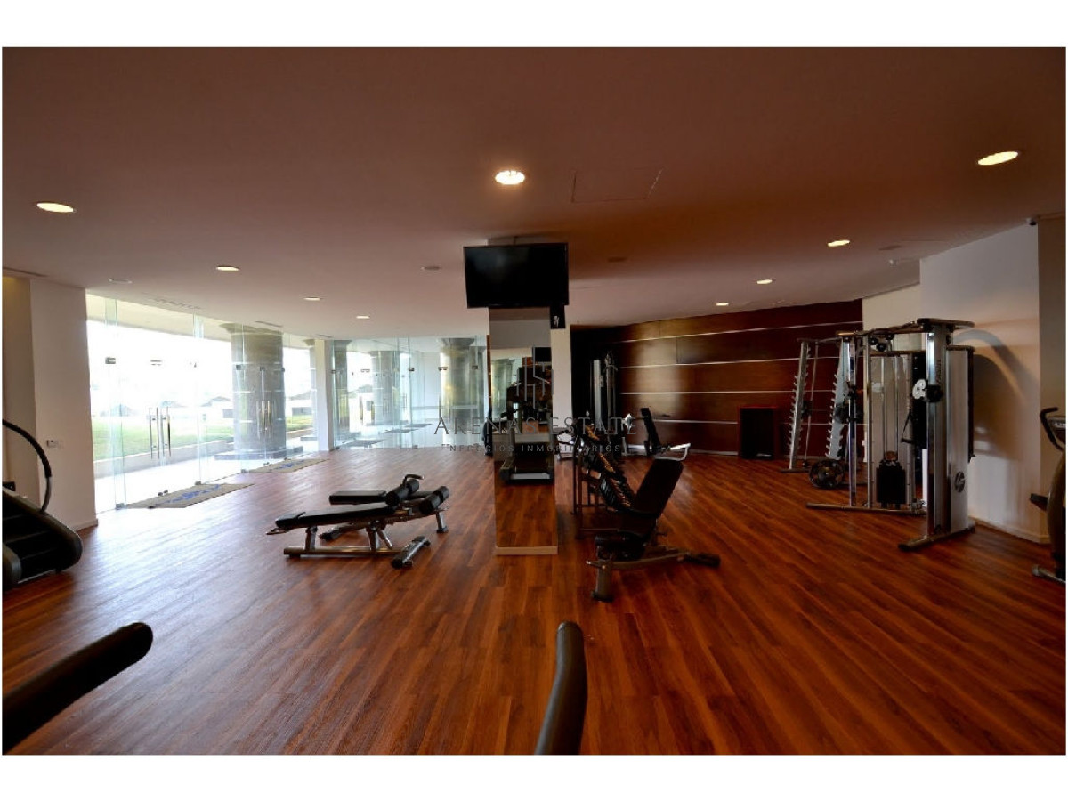 Apartamento ID.2520 - Apartamento de  3 dormitorios en venta en Punta del Este 