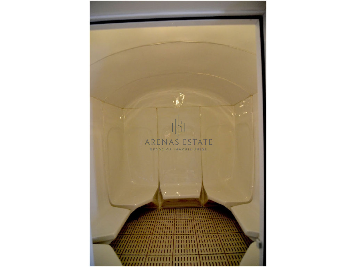 Apartamento ID.2520 - Apartamento de  3 dormitorios en venta en Punta del Este 