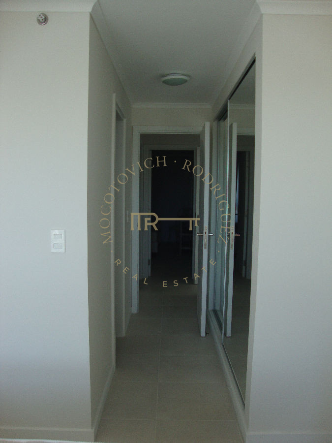 Apartamento ID.2661 - APARTAMENTO EN TORRE CON TODOS LOS SERVICIOS. A METROS DE PLAYA BRAVA.