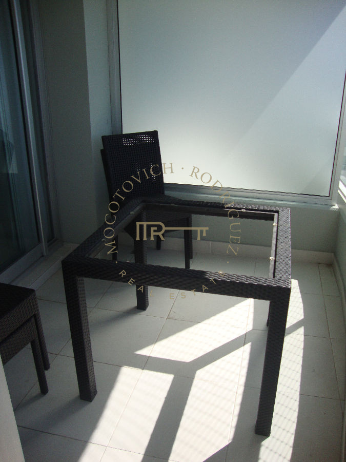 Apartamento ID.2661 - APARTAMENTO EN TORRE CON TODOS LOS SERVICIOS. A METROS DE PLAYA BRAVA.