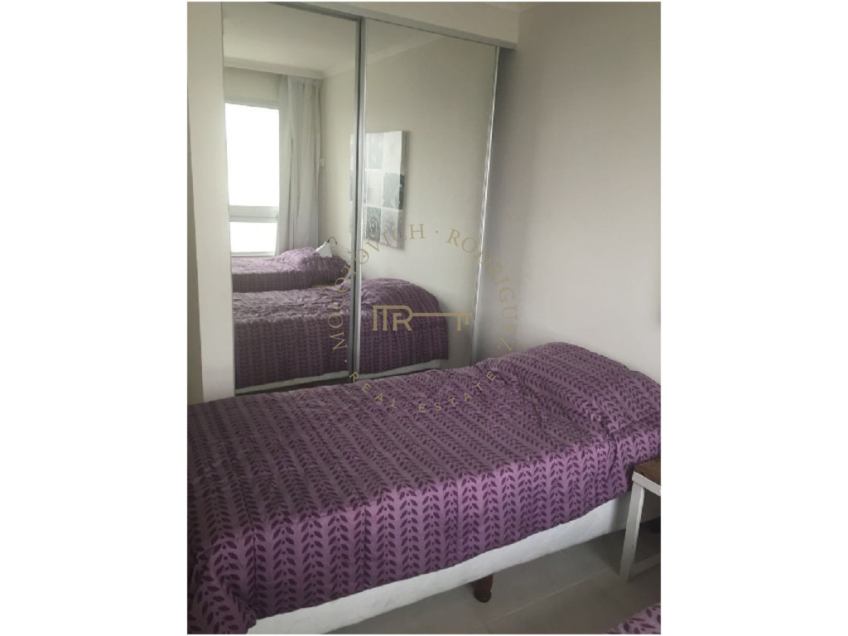 Apartamento ID.2661 - APARTAMENTO EN TORRE CON TODOS LOS SERVICIOS. A METROS DE PLAYA BRAVA.