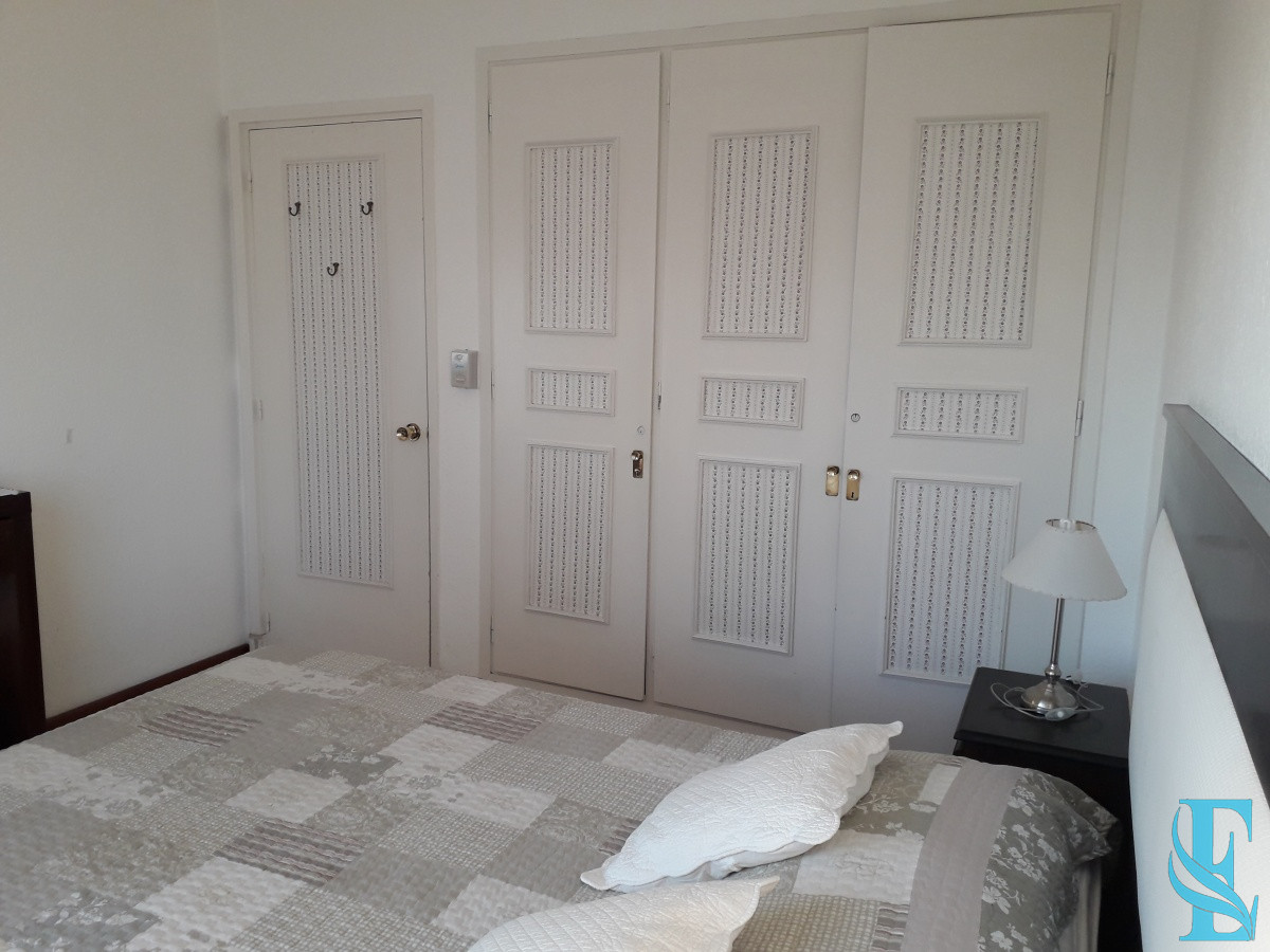 Apartamento ID.613 - edificio a metros de playa brava 