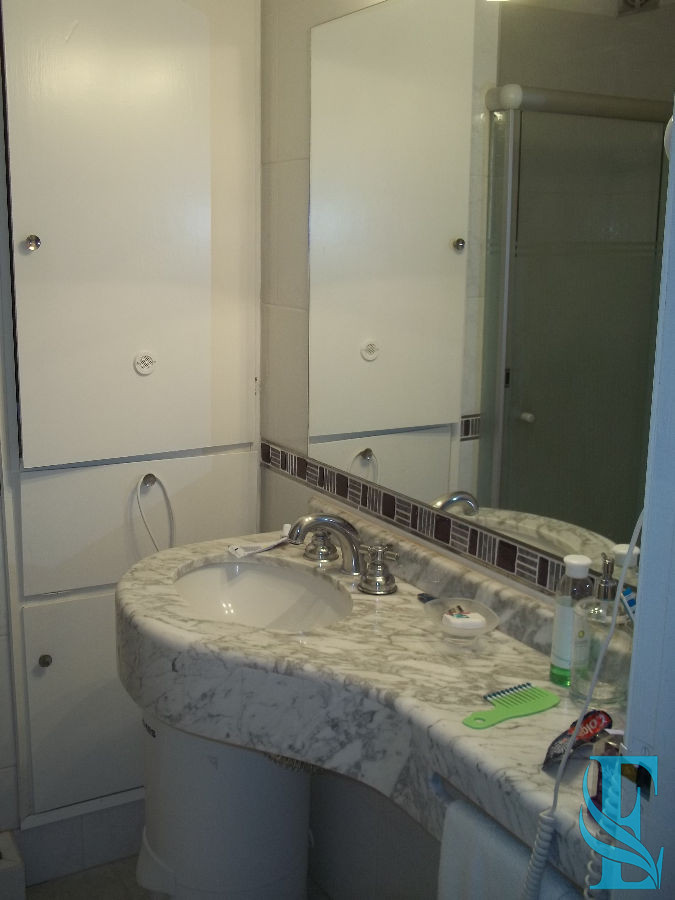 Apartamento ID.613 - edificio a metros de playa brava 