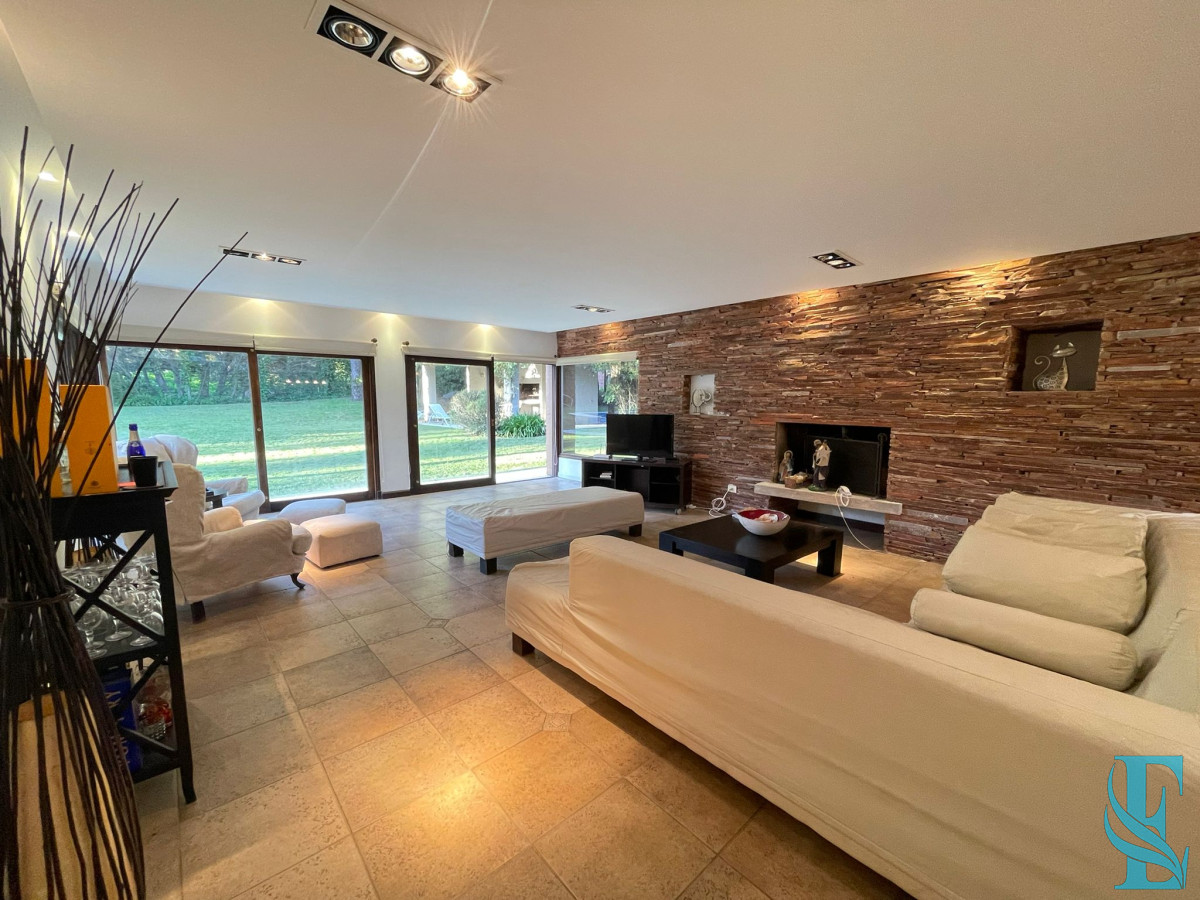 Casa ID.279 - Magnifica residencia  