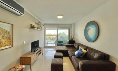 Venta apartamento 2 dormitorios en Playa Mansa, Punta del Este