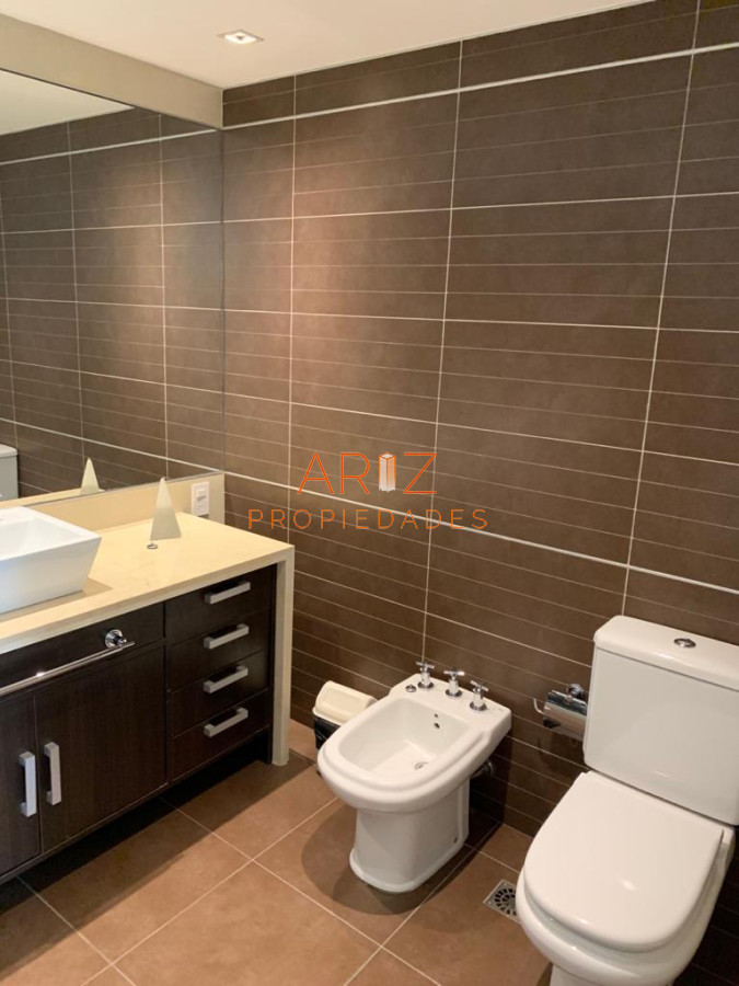 Apartamento ID.2064 - ALQUILER ANUAL 2 DORMITORIOS 2 BAÑOS DE CATEGORIA PUNTA DEL ESTE