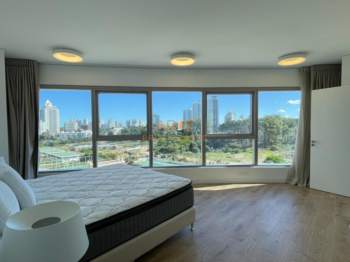 Apartamento ID.1379 - ALQUILO ANUAL APARTAMENTO 2 DORMITORIOS 3 BAÑOS TRUMP TOWER BRAVA PUNTA DEL ESTE