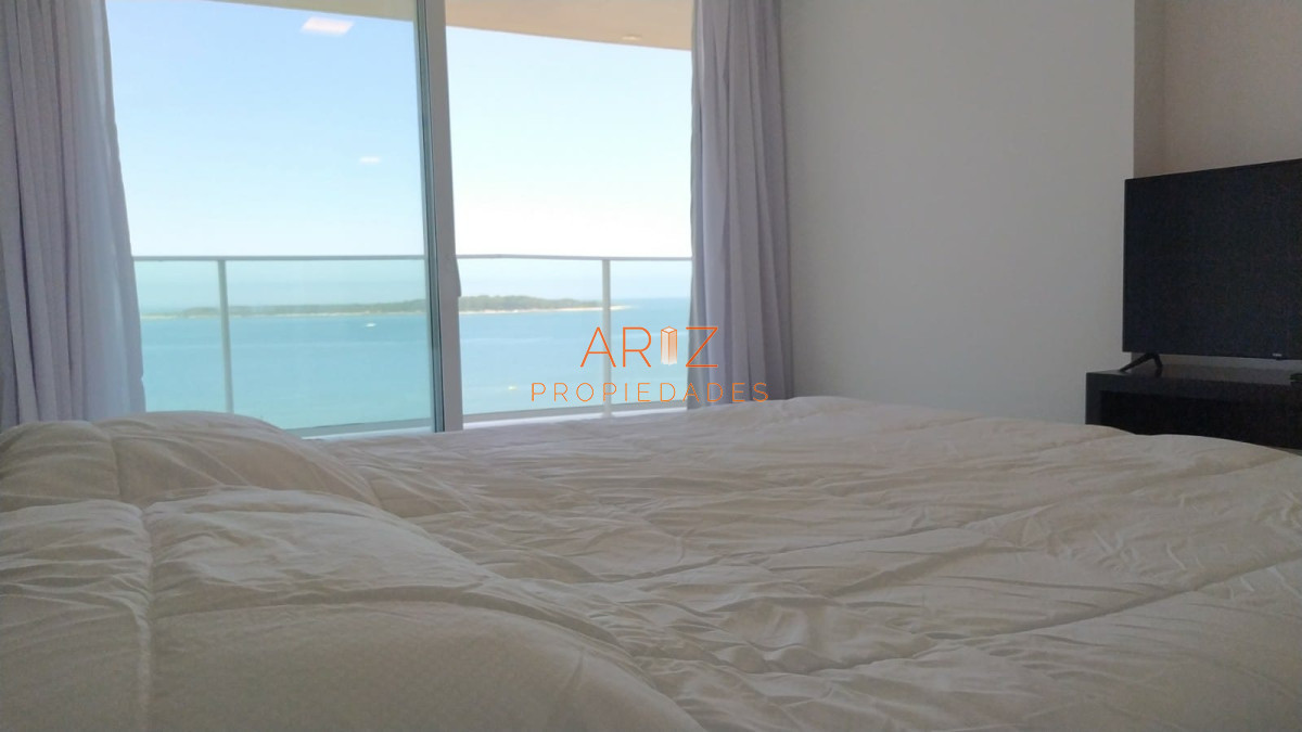 Apartamento ID.2192 - VENTA APARTAMENTO PARAMOUNT 3 DORMITORIOS 3 BAÑOS PUNTA DEL ESTE 