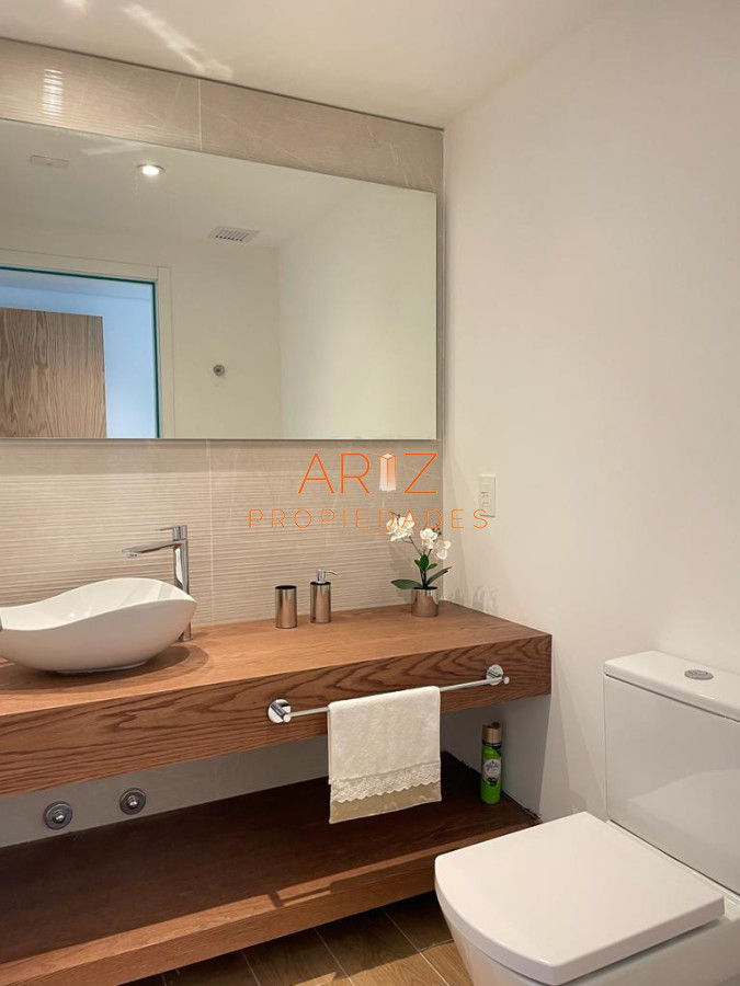 Apartamento ID.1379 - ALQUILO ANUAL APARTAMENTO 2 DORMITORIOS 3 BAÑOS TRUMP TOWER BRAVA PUNTA DEL ESTE