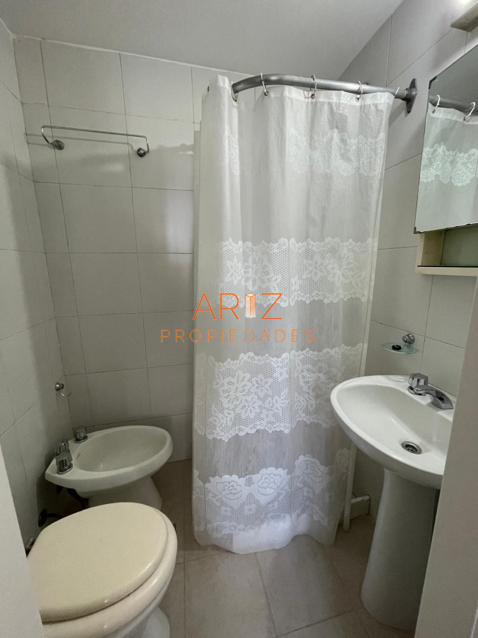 Apartamento ID.2187 - Venta apartamento en primera linea de playa mansa 3 dormitorios