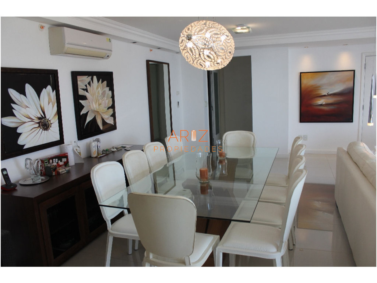 Apartamento ID.1377 - VENDO APARTAMENTO VISTA AL MAR 3 DORMITORIOS Y DEPENDENCIA 3 BAÑOS PUNTA DEL ESTE MANSA