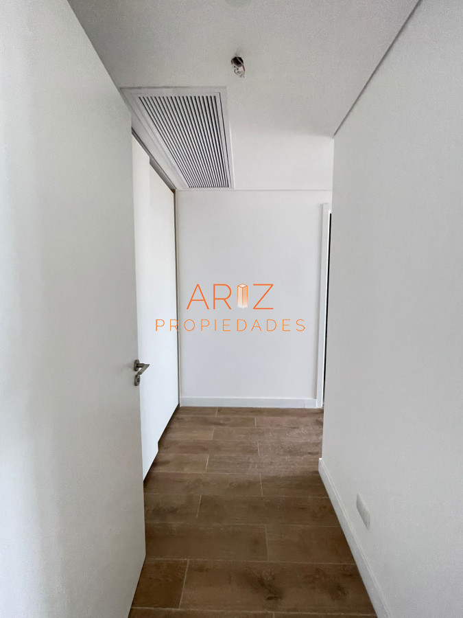 Apartamento ID.1460 - VENDO Y ALQUILER ANUAL 1 DORMITORIO Y DEN TRUMP TOWER PUNTA DEL ESTE SIN MUEBLES