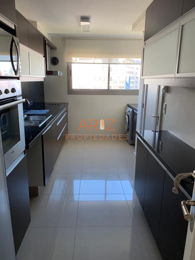 Apartamento ID.2064 - ALQUILER ANUAL 2 DORMITORIOS 2 BAÑOS DE CATEGORIA PUNTA DEL ESTE