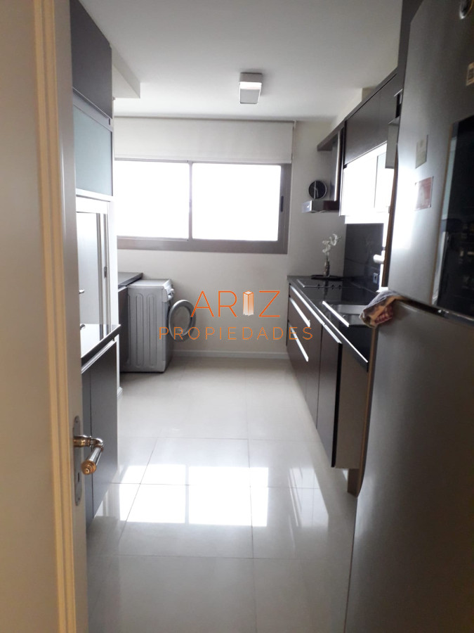 Apartamento ID.2065 - ALQUILER ANUAL 2 DORMITORIOS 2 BAÑOS DE CATEGORIA PUNTA DEL ESTE