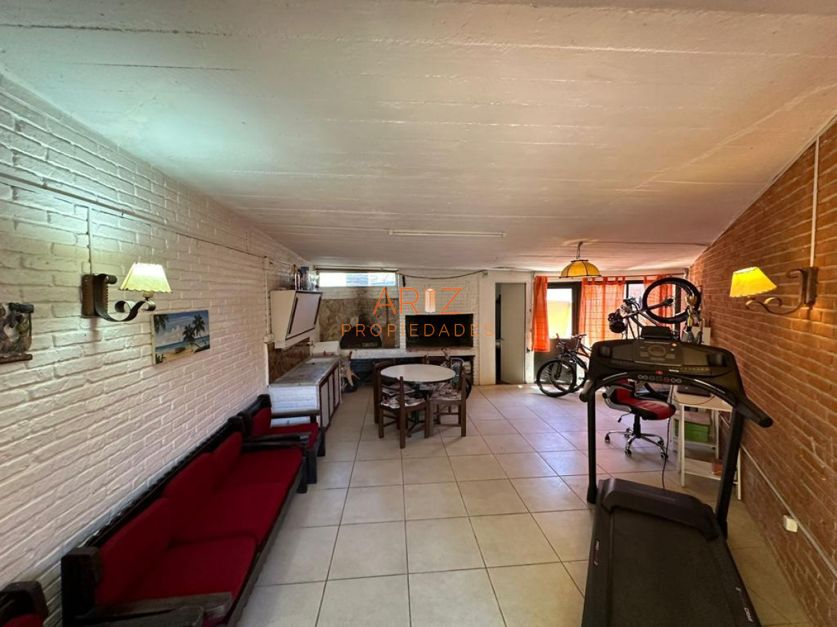 Casa ID.1637 - ALQUILER TEMPORADA CASA 3 DORMITORIOS PUNTA DEL ESTE A 1 CUADRA DEL MAR