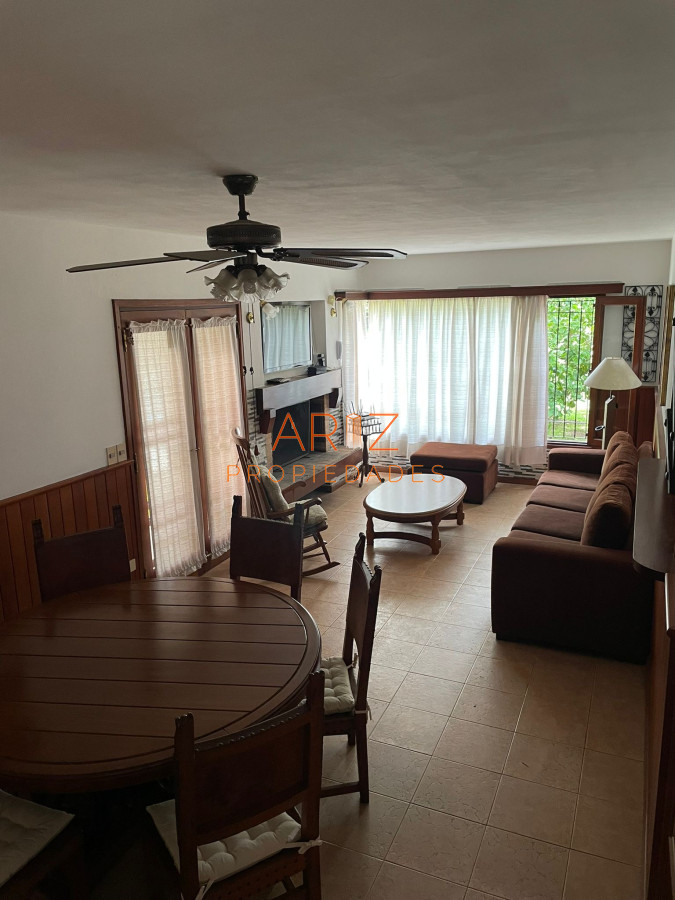 Casa ID.2186 - Venta Casa en Pinares 4 dormitorios Punta del Este