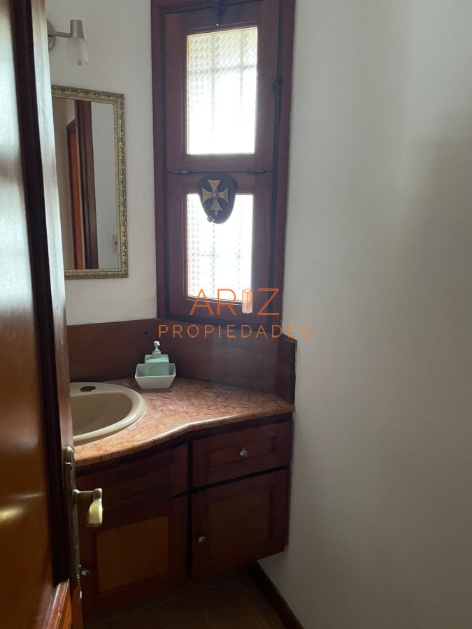 Casa ID.2186 - Venta Casa en Pinares 4 dormitorios Punta del Este