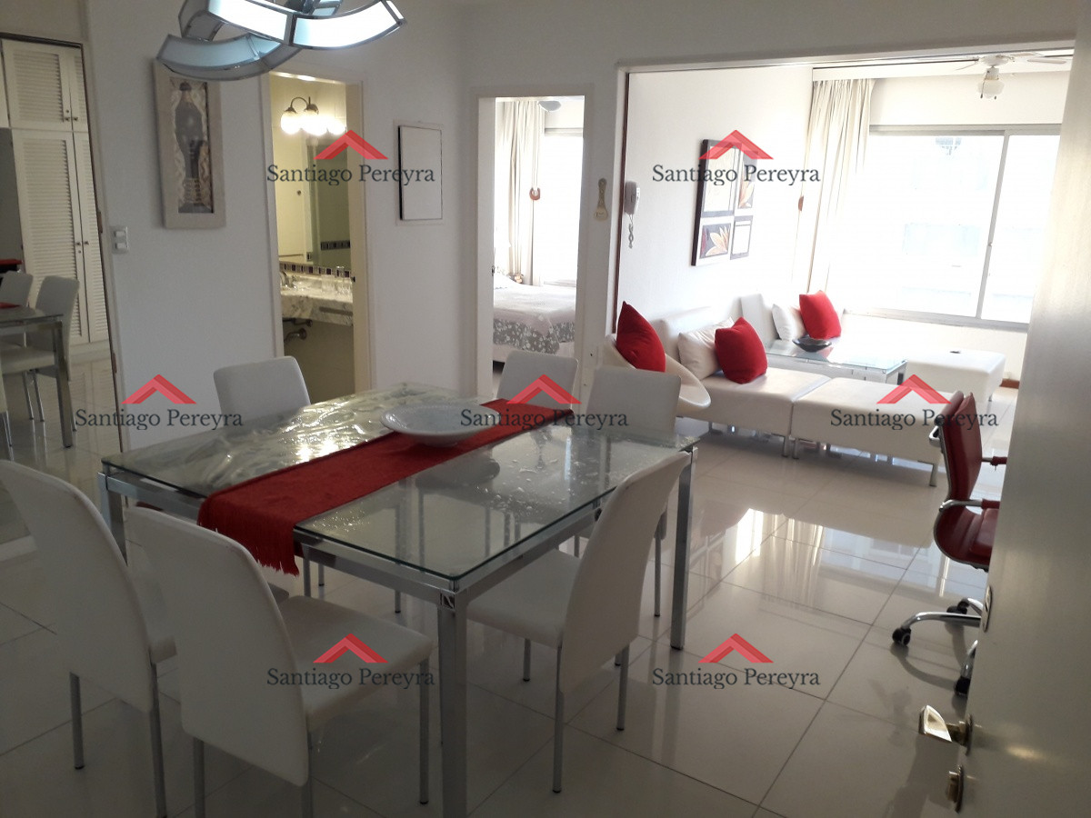 Apartamento ID.7787 - edificio a metros de playa brava 