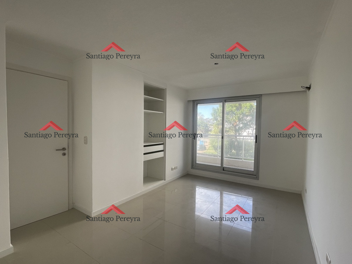 Apartamento ID.14700 - Amplio apartemento en venta, 2 dormitorios 2 baños parrillero propio y amplio balcon edificio moderno con amenities