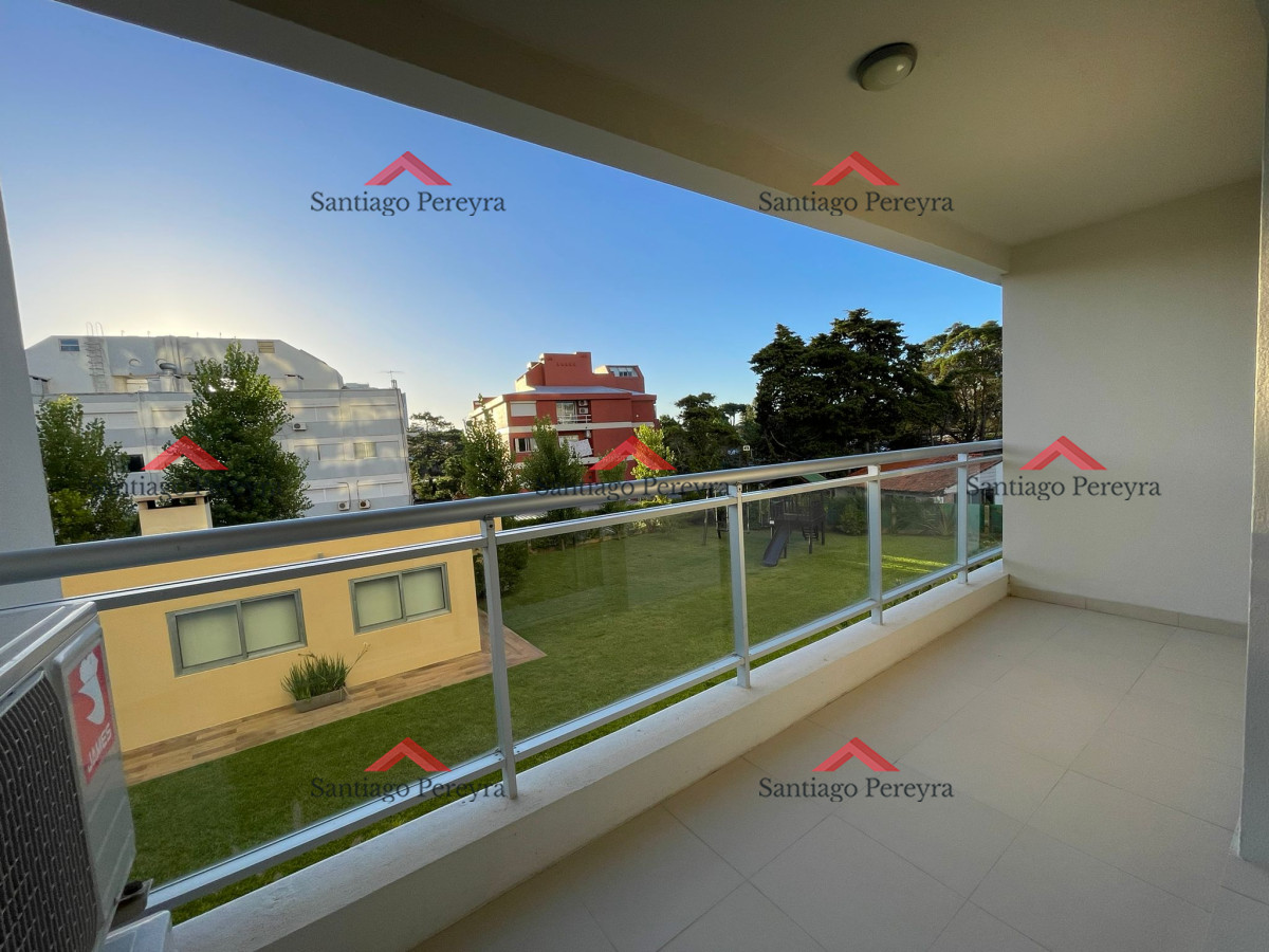 Apartamento ID.16106 - Apartamento de 2 dormitorios con parrillero propio en Aidy Grill