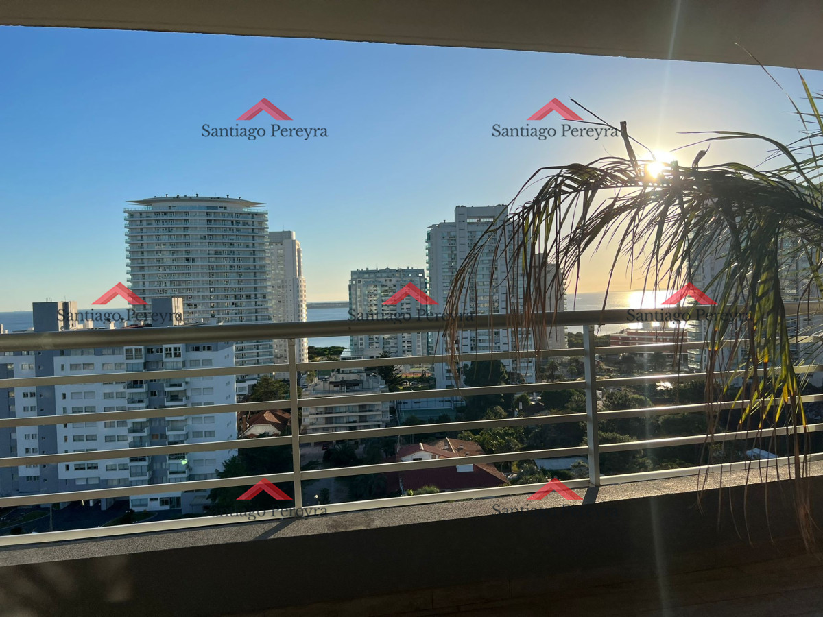 Apartamento ID.8912 - Vendo espectacular apartamento de 3 dormitorios!