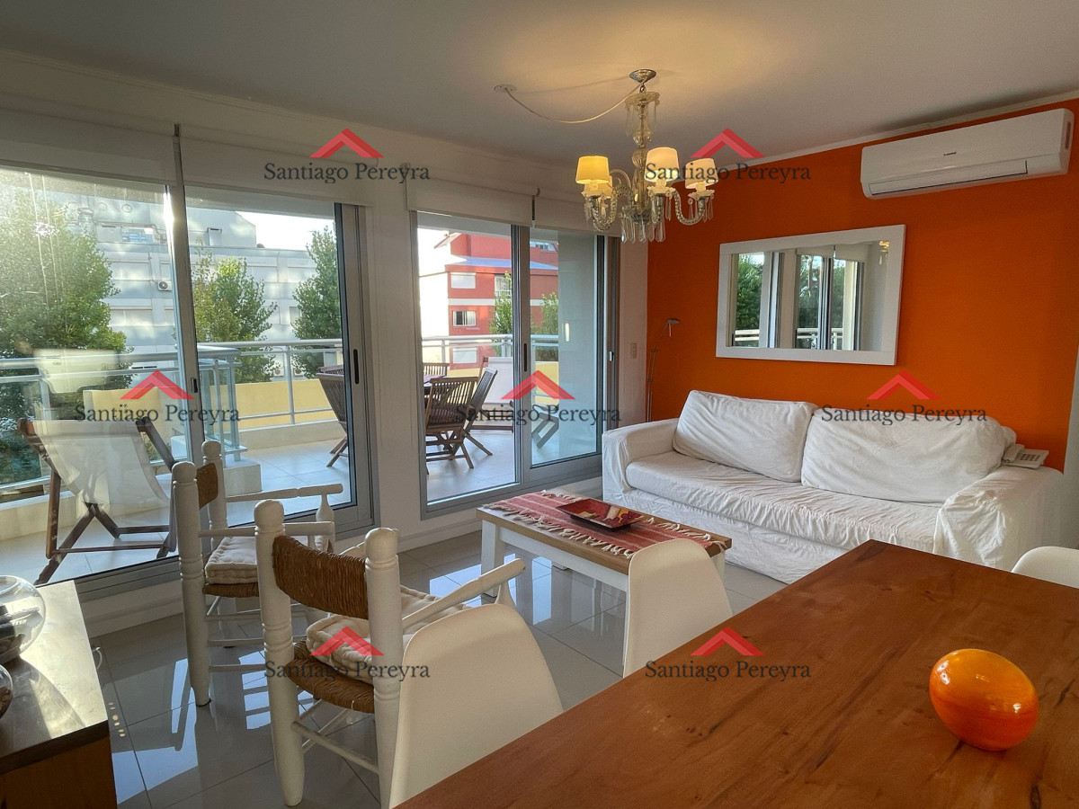 Apartamento ID.16106 - Apartamento de 2 dormitorios con parrillero propio en Aidy Grill
