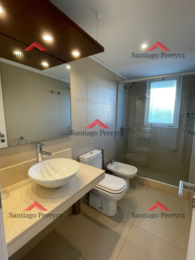 Apartamento ID.16106 - Apartamento de 2 dormitorios con parrillero propio en Aidy Grill