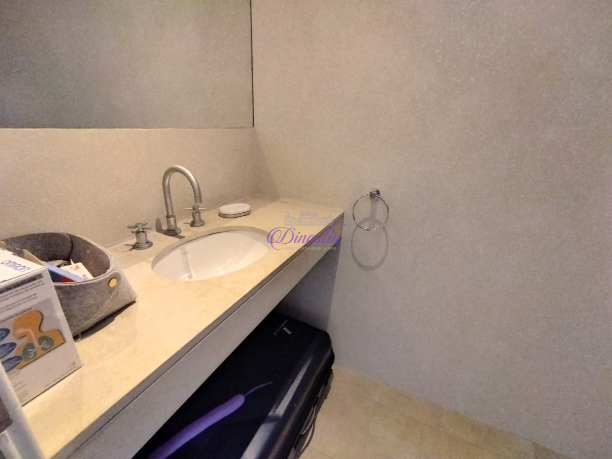 Apartamento ID.234 - Venta Apartamento de 3 dormitorios y dependencia en La Barra, Maldonado.